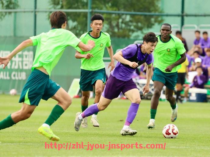 jiuyou九游娱乐-2025年世俱杯球队球员防守反应速度全面评估与表现解析