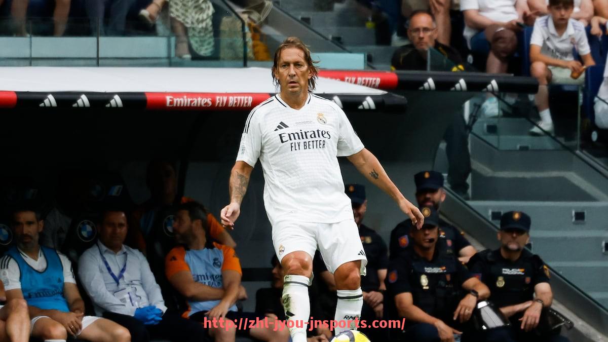 jiuyou九游娱乐-世俱杯历届MVP球员完整名单及获奖表现回顾